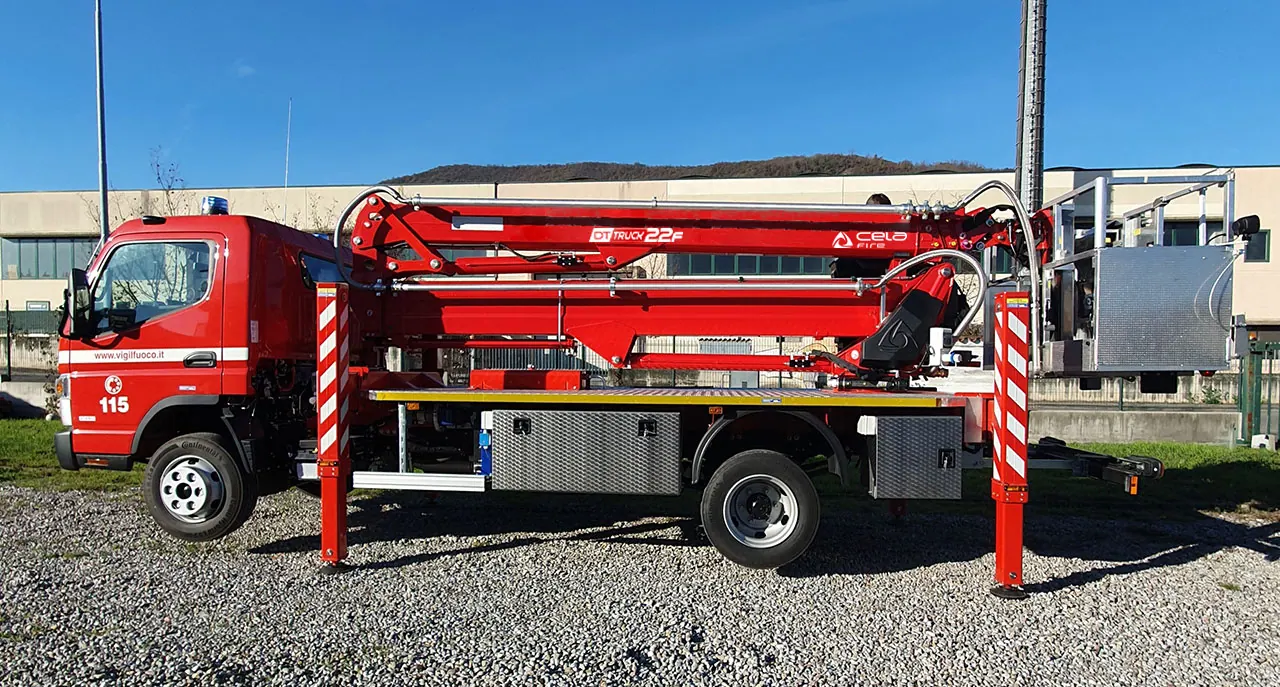 DT TRUCK 22F