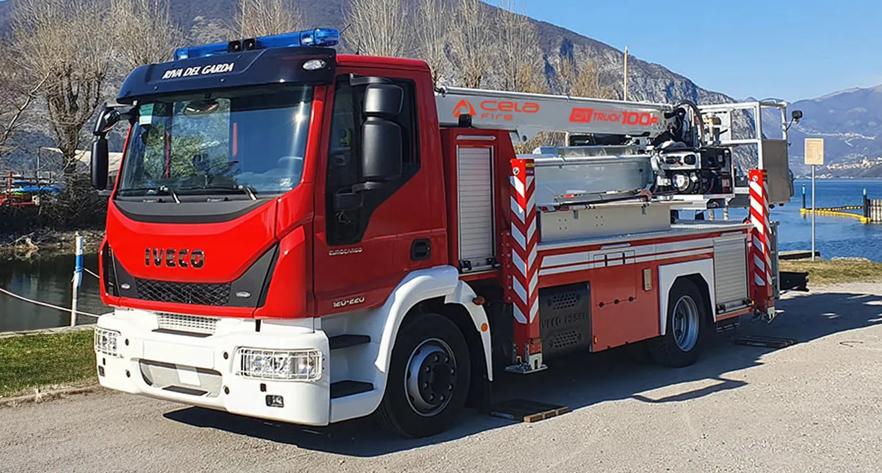 DT TRUCK 100F